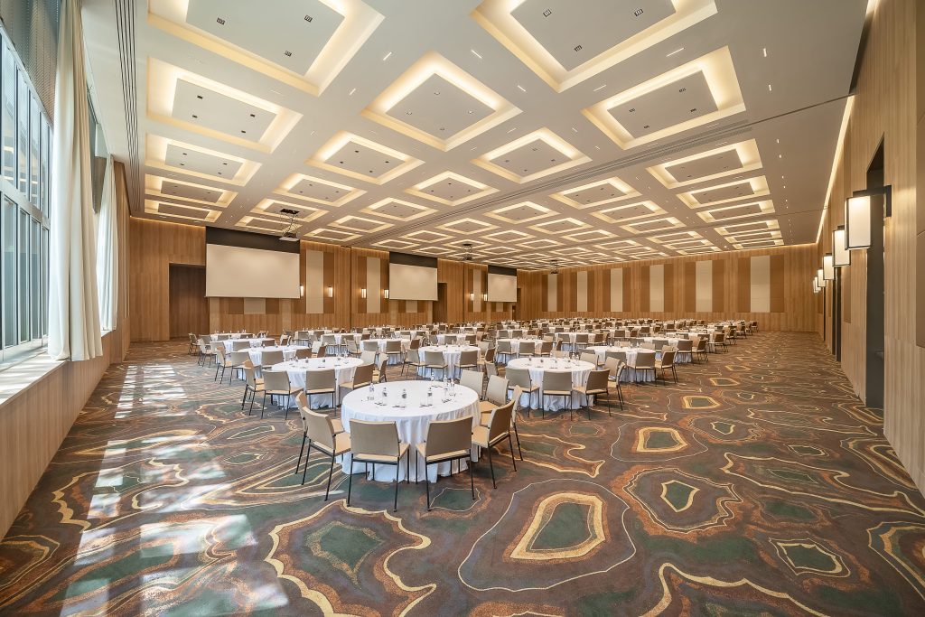 Grand-Ballroom