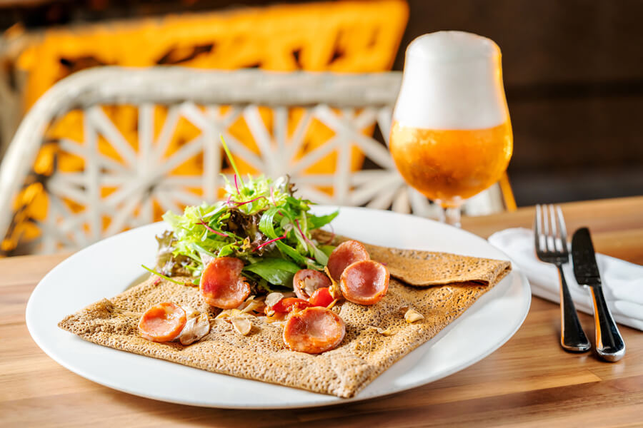 culinária francesa galette de linguiça