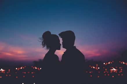 Sombra de casal a noite