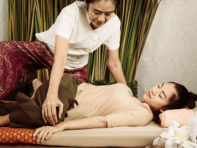 Massagem Thai é ideal de como acalmar a mente e o corpo