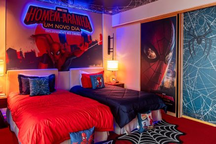 Quarto temático do filme Homem-Aranha: Um Novo Dia do Grand Hyatt Rio de Janeiro