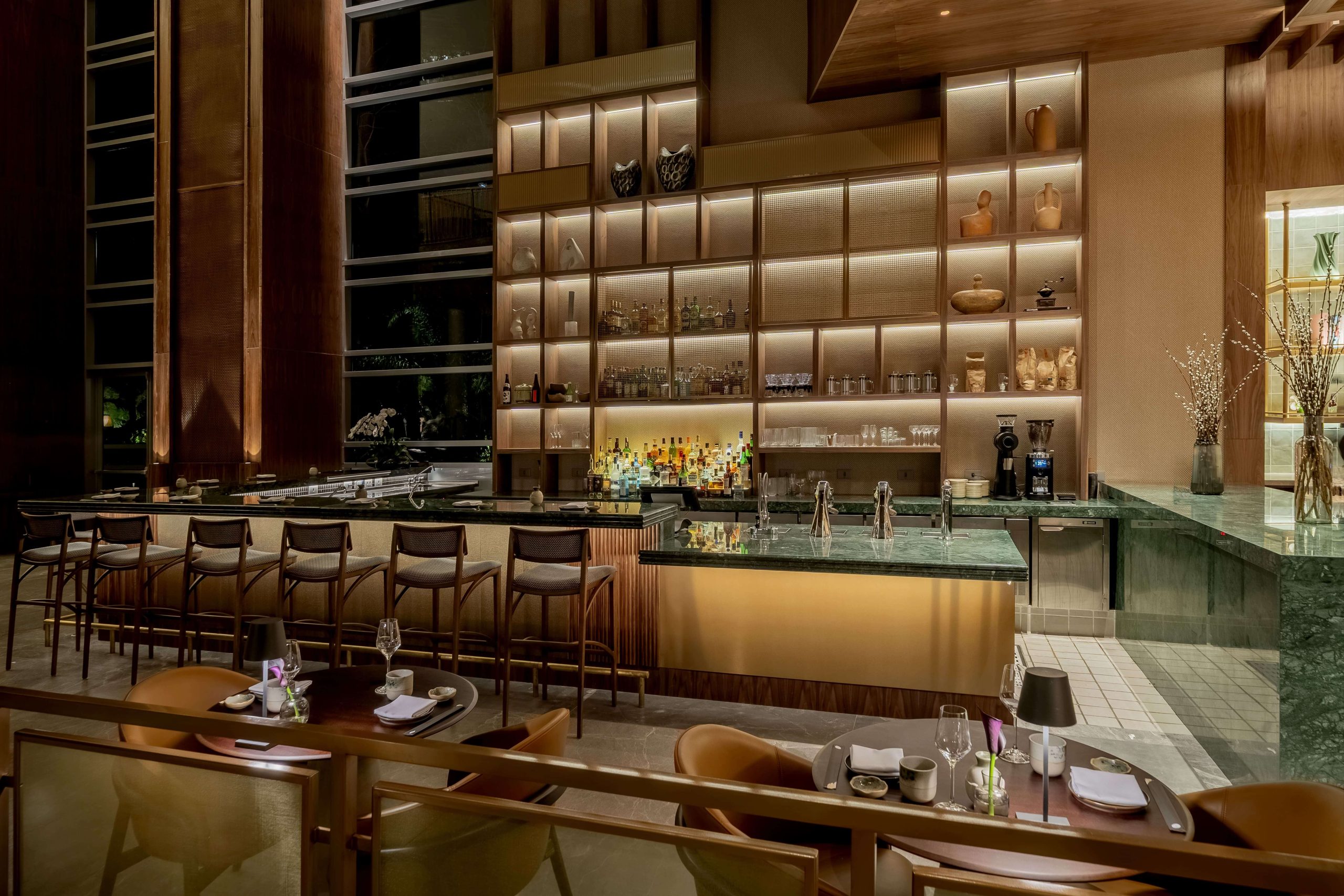 Kinu Sushi Bar, restaurante japonês em SP, no Grand Hyatt